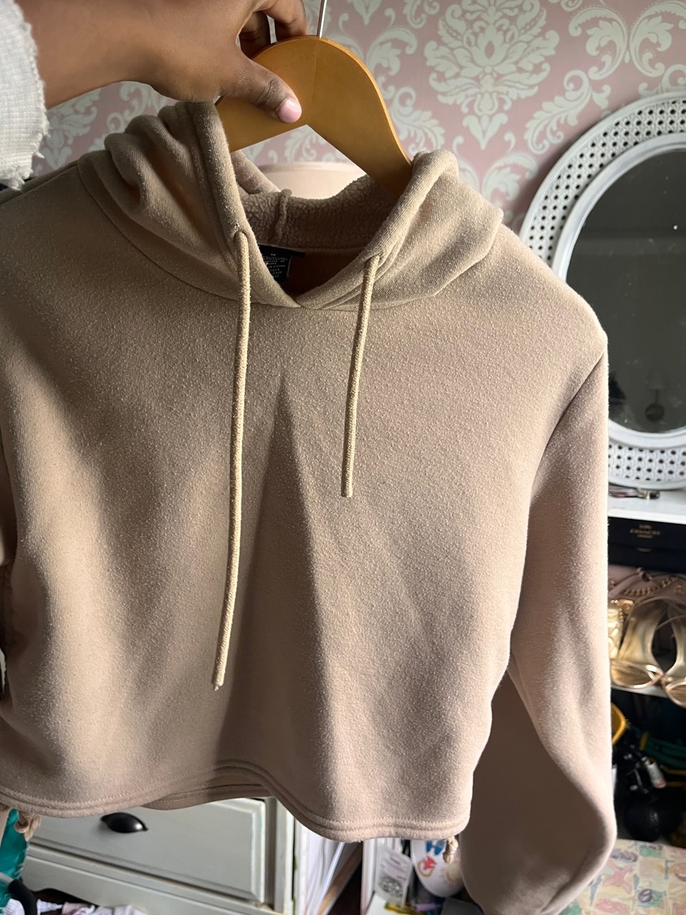 Rue21 Beige Cropped Hoodie Sweatshirt